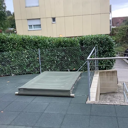 Charmante Maisonnette Avec Grande Terrasse Vue Sur La Limmat Apartament