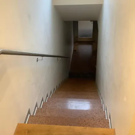Charmante Maisonnette Avec Grande Terrasse Vue Sur La Limmat Apartament